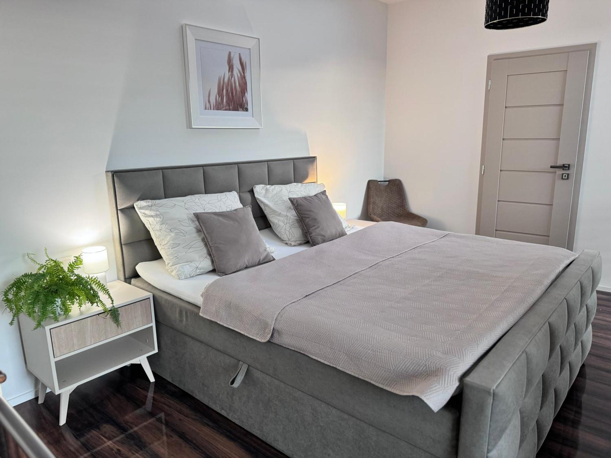 Apartments Sered Sered' Ngoại thất bức ảnh